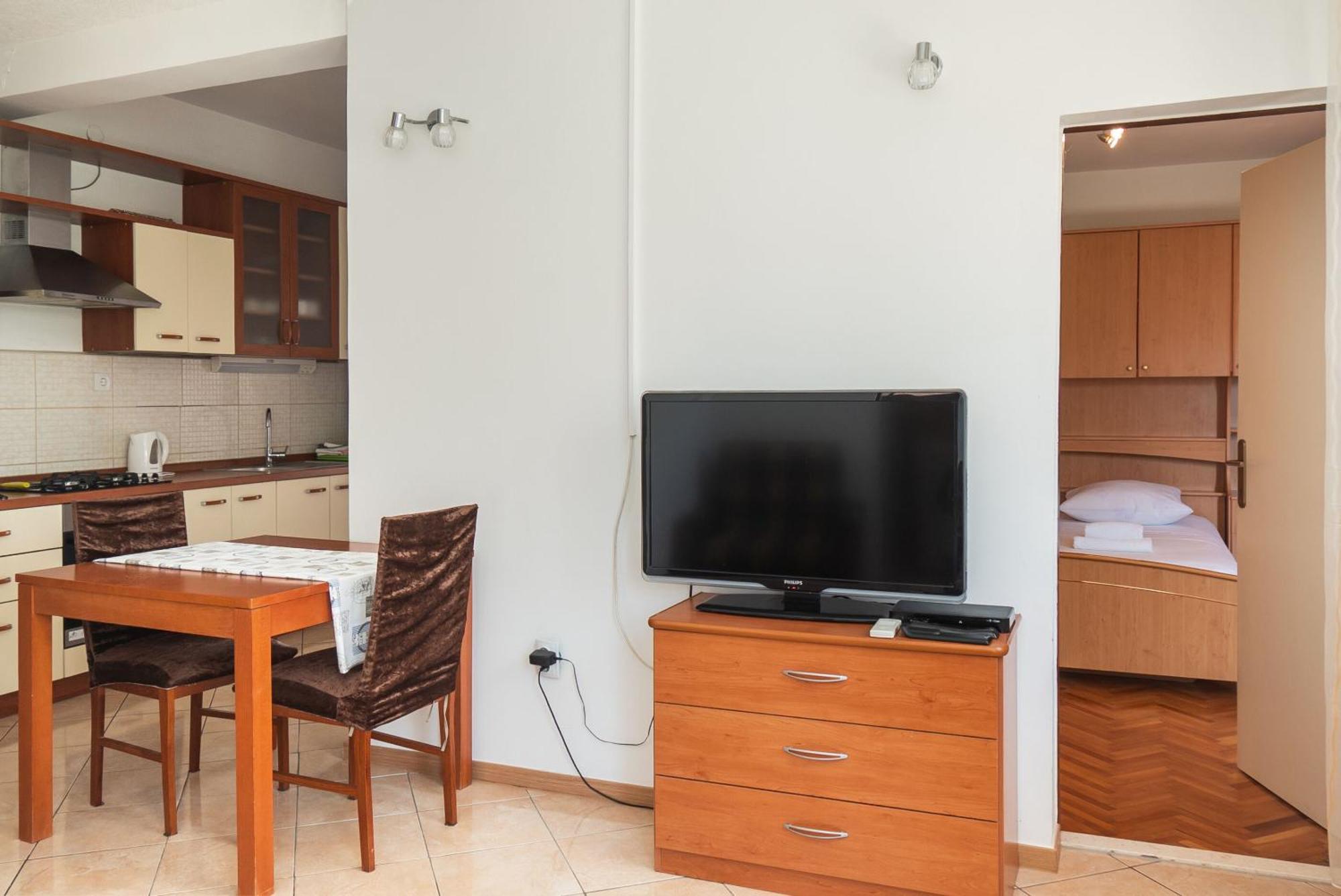 Apartments Polly Primošten المظهر الخارجي الصورة