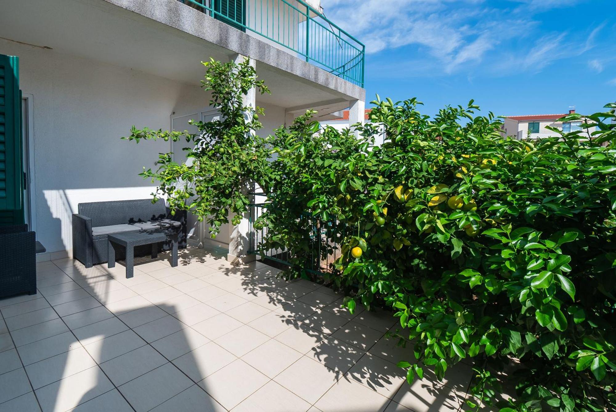 Apartments Polly Primošten المظهر الخارجي الصورة