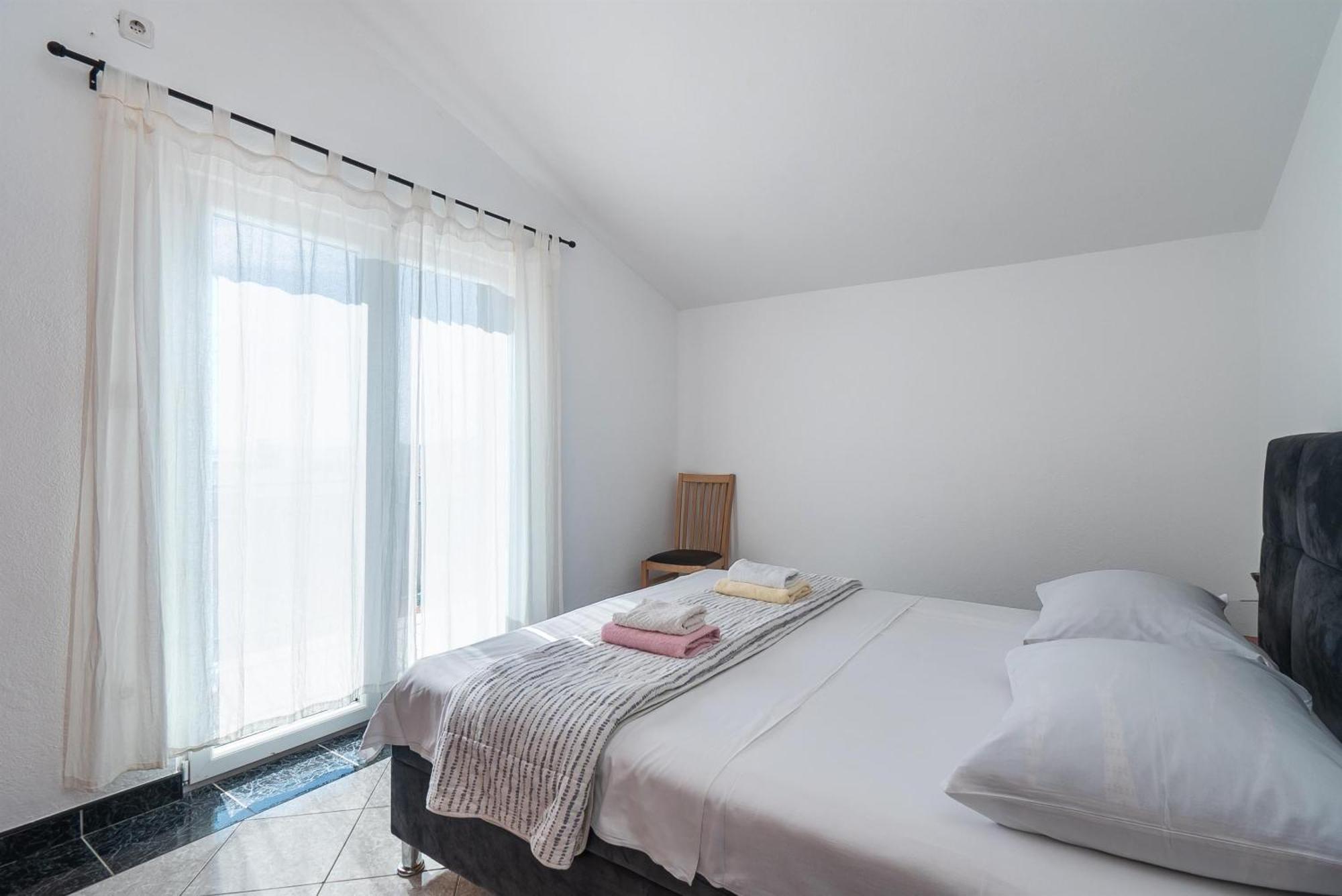 Apartments Polly Primošten المظهر الخارجي الصورة