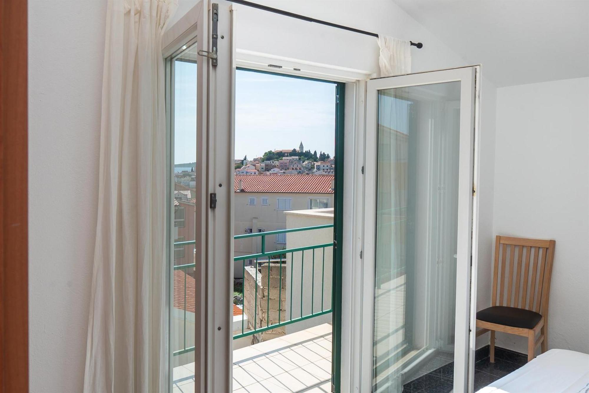 Apartments Polly Primošten المظهر الخارجي الصورة