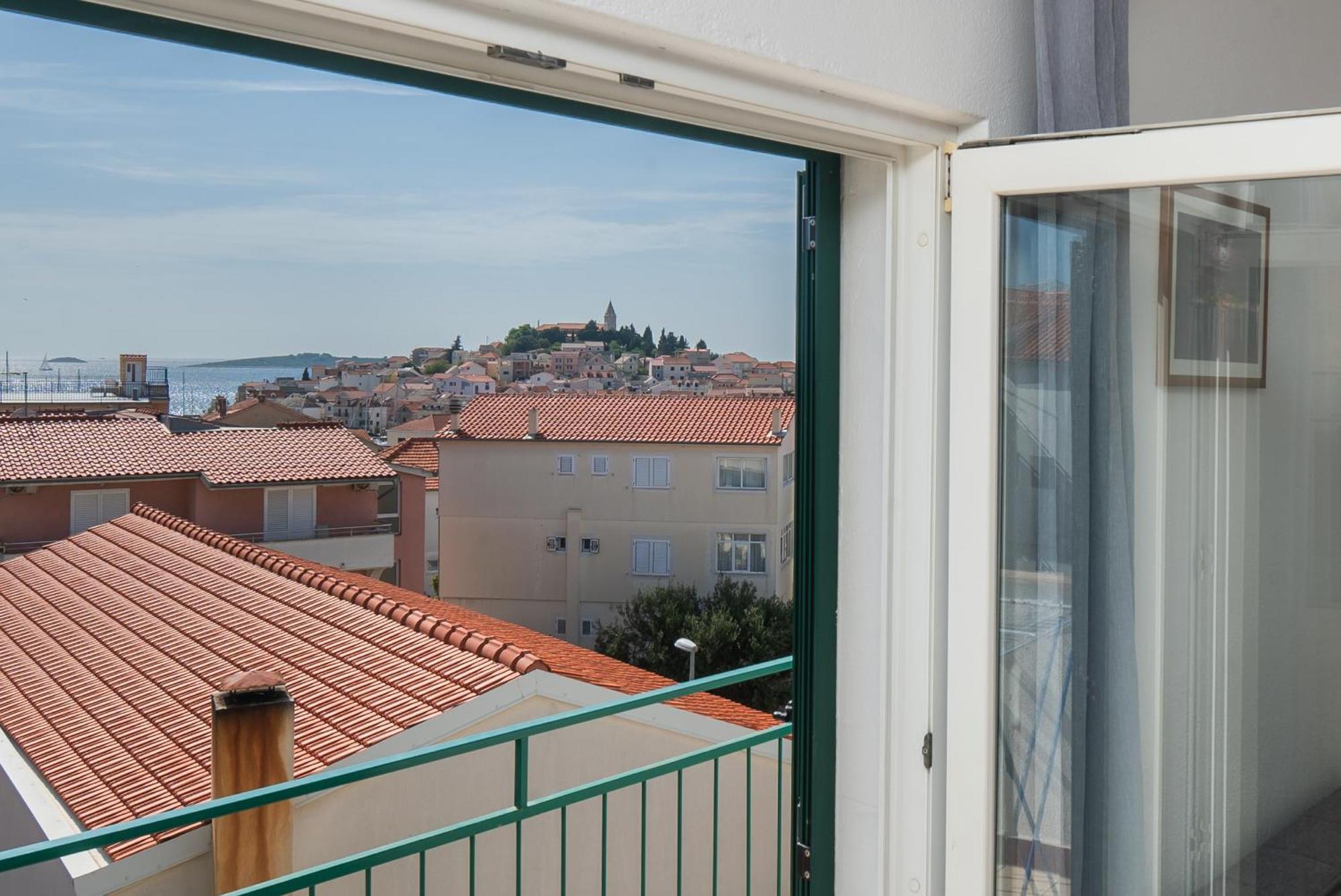 Apartments Polly Primošten المظهر الخارجي الصورة